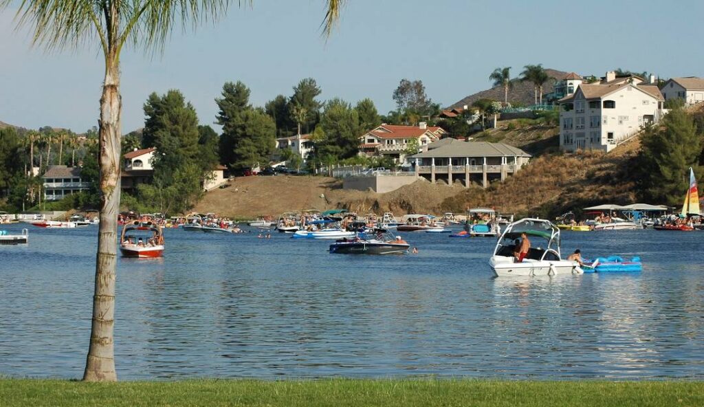 Canyon Lake Commercial Move